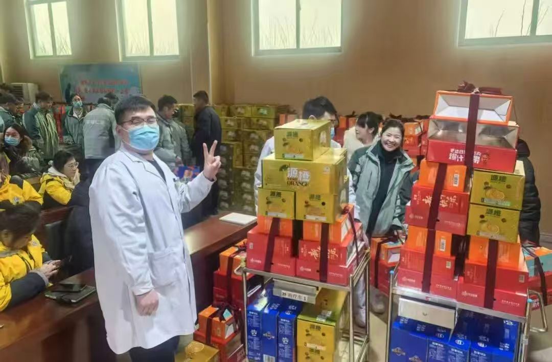 奉亲健康深耕医养沃土，以初心守护长者安康，以实干铸就服务荣光