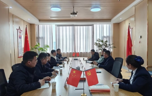 欢迎临沂职业学院各位领导赴山东奉亲健康有限公司指导工作